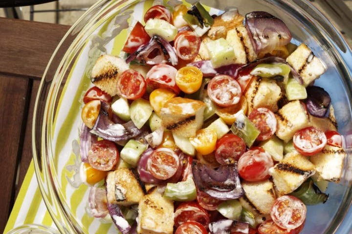 Grilled White Bread Country Salad