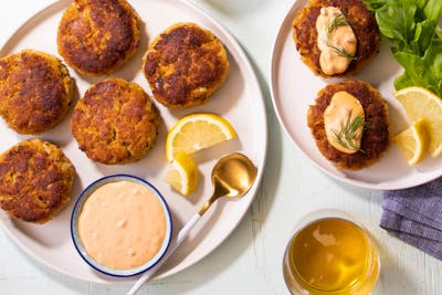 Spicy Truffle Ranch Crab Cakes & Tartar Sauce