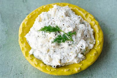 Chunky Dill Pickle Ranch Dip