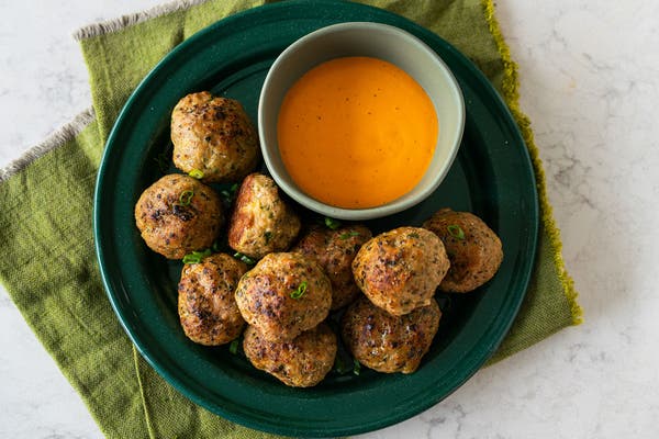 Cheesy Turkey Meatballs with Cheezy Ranch & Crackers